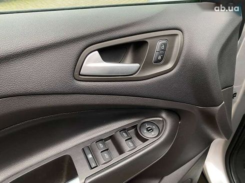 Ford Escape 2018 - фото 12