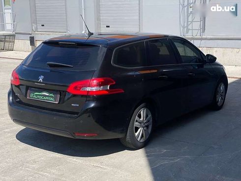 Peugeot 308 2016 - фото 8