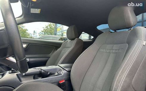 Ford Mustang 2021 - фото 12
