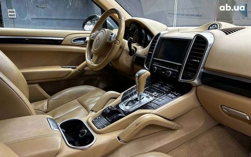 Porsche Cayenne 2013 - фото 16
