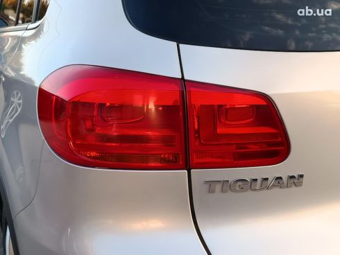 Volkswagen Tiguan 2012 серый - фото 10