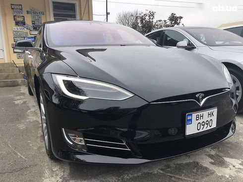 Tesla Model S 2018 - фото 17