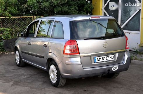 Opel Zafira 2009 - фото 27