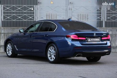 BMW 5 серия 2021 - фото 9