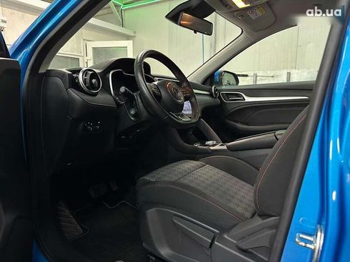 MG ZS EV 2022 - фото 24