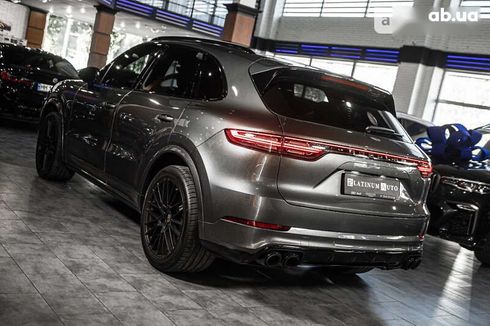 Porsche Cayenne 2019 - фото 14