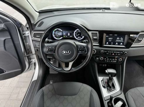 Kia Niro 2018 - фото 18