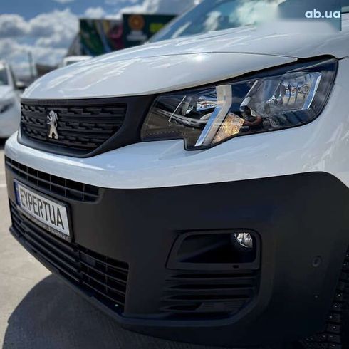 Peugeot Partner 2019 - фото 10