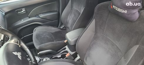 Mitsubishi Outlander XL 2011 черный - фото 14