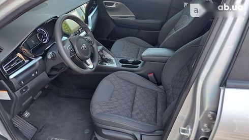 Kia Niro 2020 - фото 12