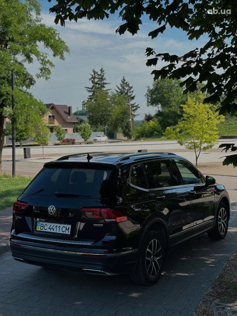 Volkswagen Tiguan Allspace 2019 черный - фото 9