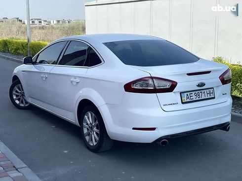 Ford Mondeo 2011 - фото 7