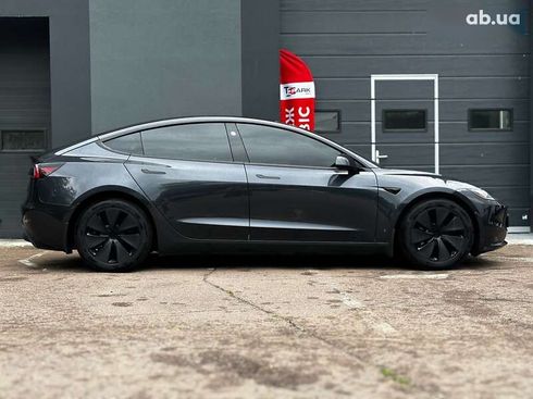 Tesla Model 3 2024 - фото 11
