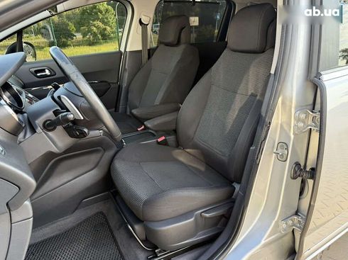Peugeot 5008 2010 - фото 25