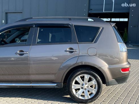 Mitsubishi Outlander 2010 коричневый - фото 38