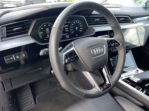 Audi E-Tron 2021 - фото 23