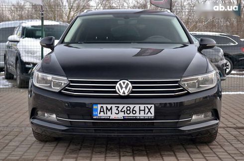 Volkswagen Passat 2015 - фото 4