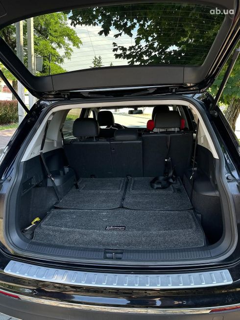 Volkswagen Tiguan Allspace 2019 черный - фото 12