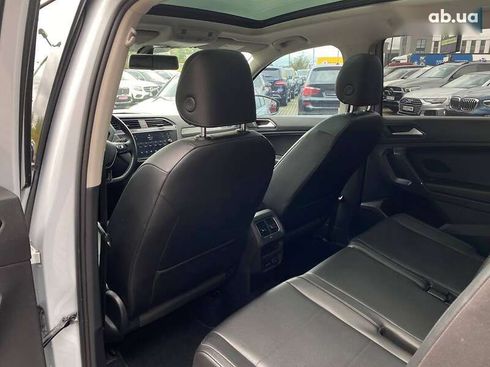 Volkswagen Tiguan 2017 - фото 21