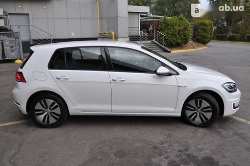 Volkswagen e-Golf 2018 - фото 24