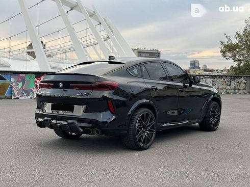 BMW X6 M 2022 - фото 9