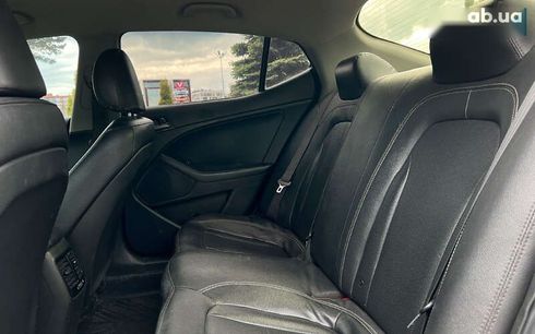 Kia K5 2012 - фото 12