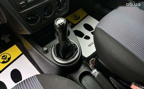 Ford Fusion 2011 - фото 17