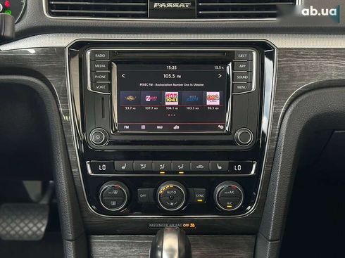Volkswagen Passat 2018 - фото 26