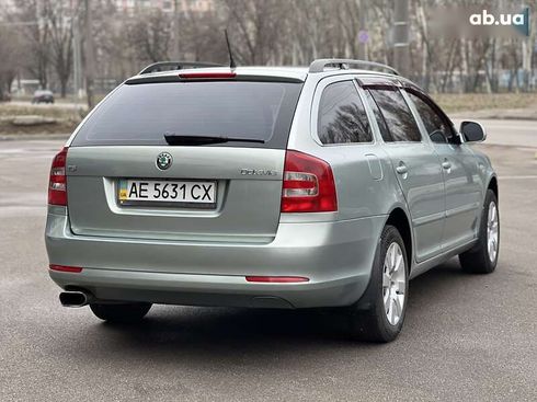 Skoda Octavia 2011 - фото 22