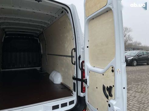 Renault Master 2022 - фото 29