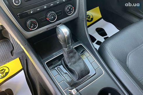Volkswagen Passat 2014 - фото 16