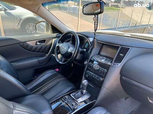Infiniti QX70 2014 - фото 24