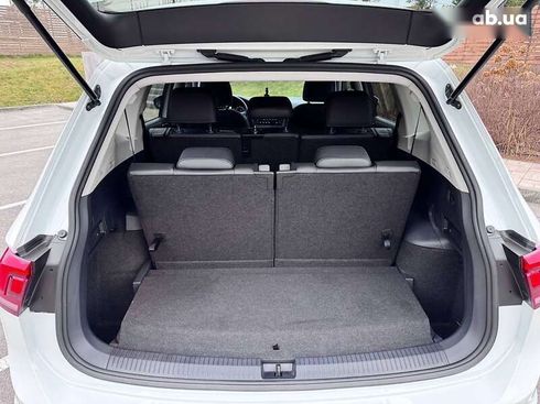 Volkswagen Tiguan 2018 - фото 17