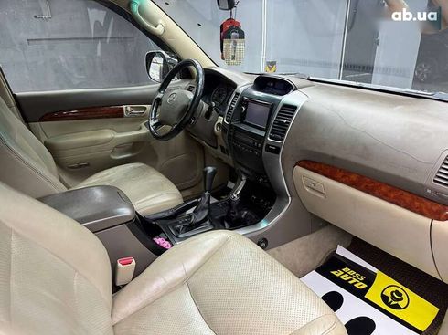 Toyota Land Cruiser Prado 2006 - фото 19