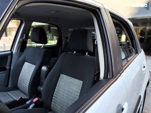 Suzuki SX4 2009 - фото 4