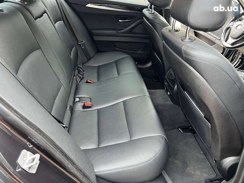 BMW 5 серия 2015 - фото 12