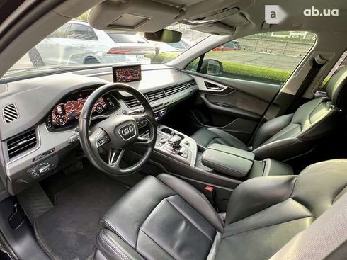 Audi Q7 2018 - фото 26