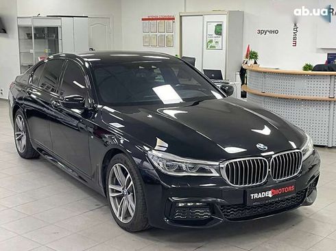 BMW 7 серия 2016 - фото 2