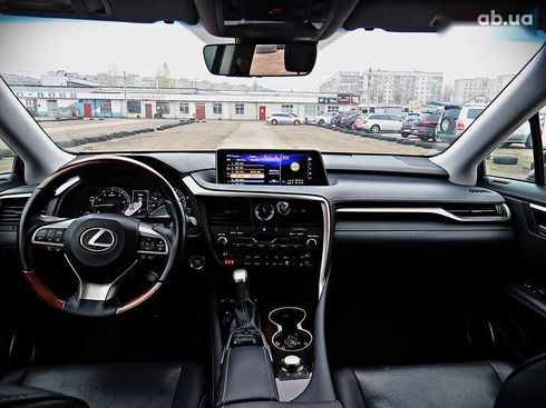 Lexus RX 2018 - фото 24