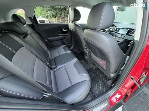 Kia Niro 2017 - фото 11