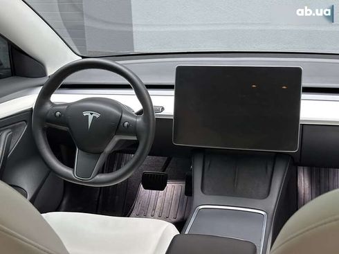 Tesla Model 3 2022 - фото 18