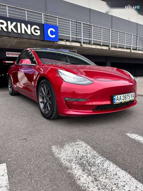 Tesla Model 3 2019 - фото 5