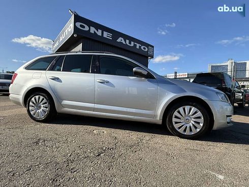 Skoda Octavia 2016 - фото 7
