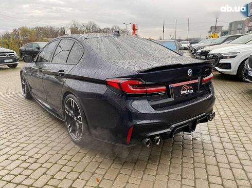 BMW 5 серия 2019 - фото 7