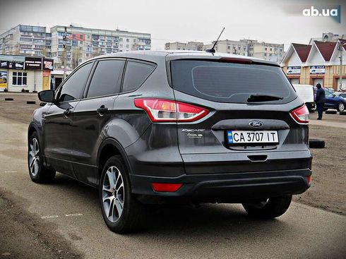 Ford Escape 2015 - фото 4