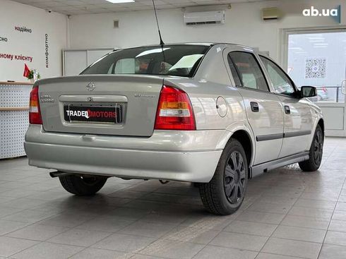 Opel Astra 2007 - фото 19