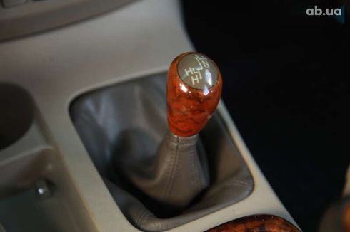 Toyota Fortuner 2007 - фото 17