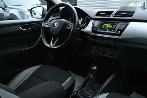 Skoda Fabia 2015 - фото 29