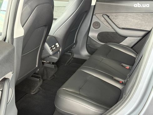 Tesla Model Y 2023 серый - фото 14