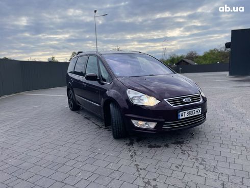 Ford Galaxy 2010 вишневый - фото 4